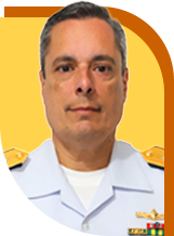 Carlos André_.png
